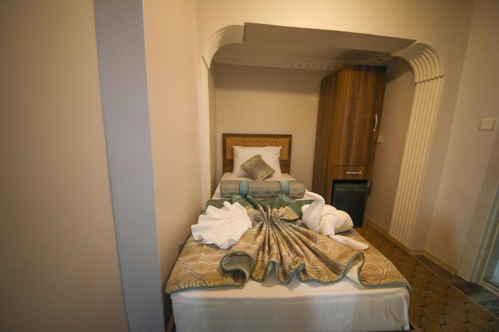 Delbab Hotel Istanboel Buitenkant foto