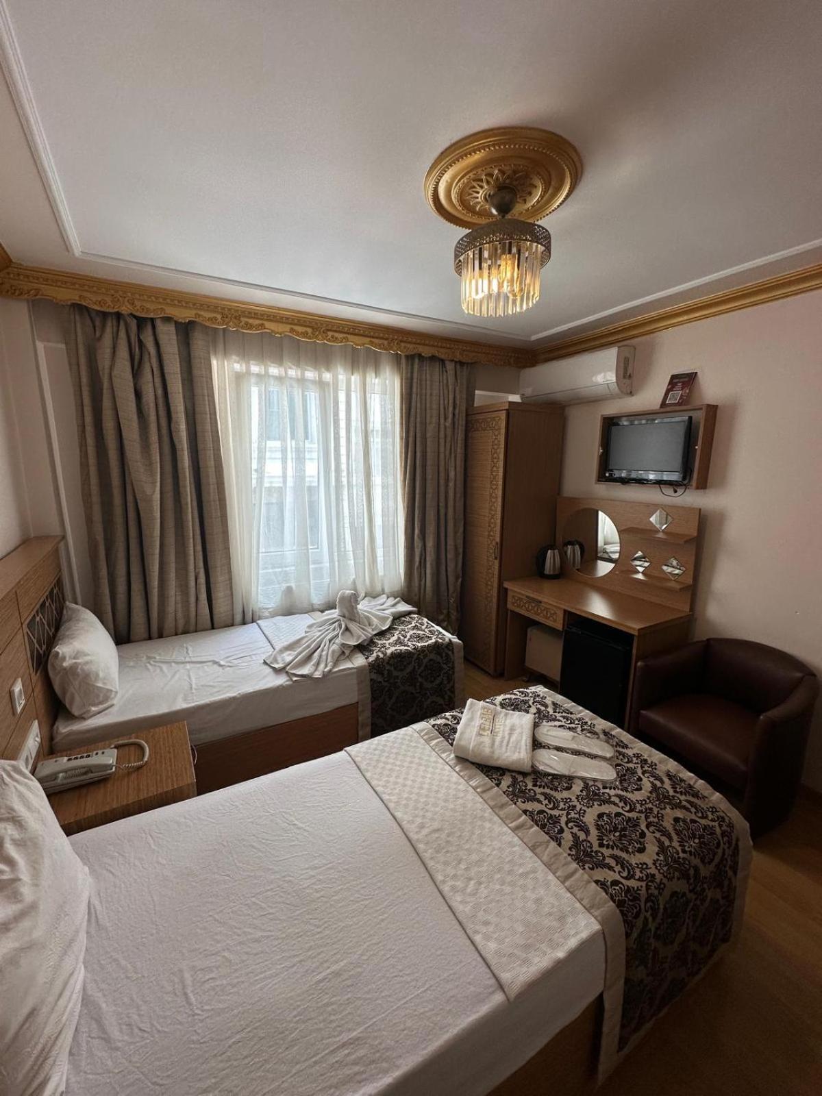 Delbab Hotel Istanboel Buitenkant foto